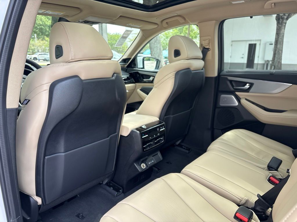 Thumbnail: 2026 Acura MDX - 27
