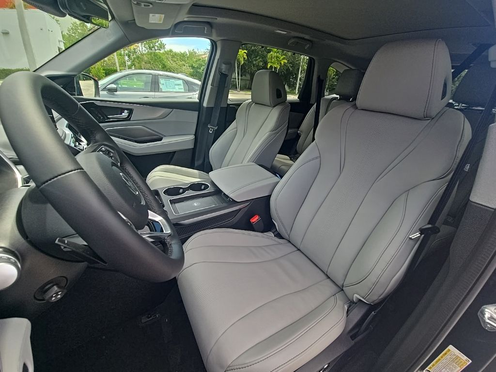 Thumbnail: 2026 Acura MDX - 11