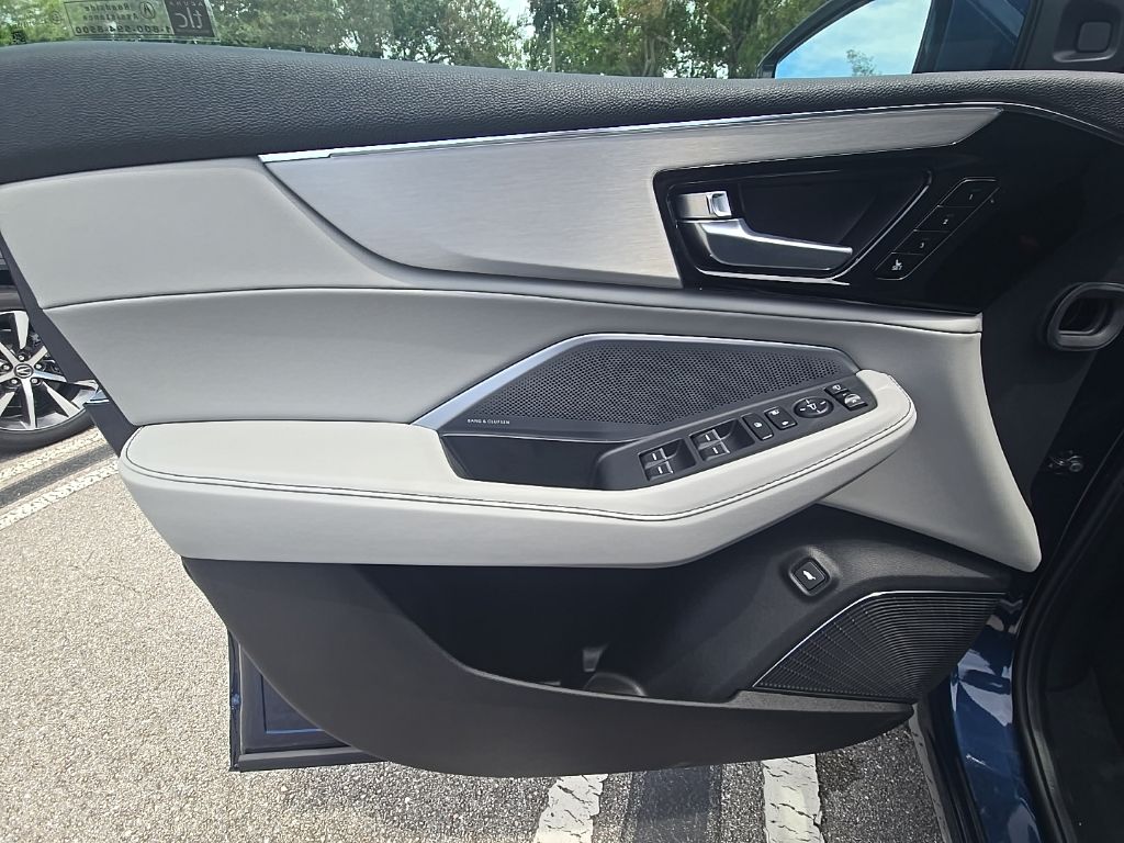 Thumbnail: 2026 Acura MDX - 23
