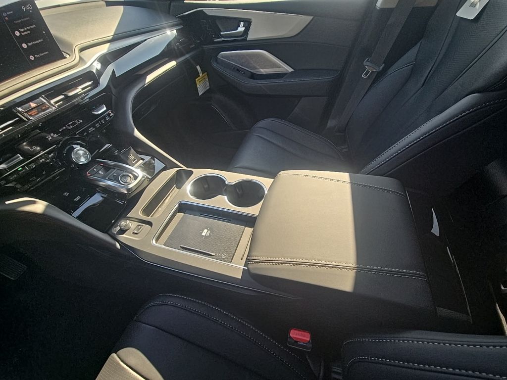 Thumbnail: 2026 Acura MDX - 12
