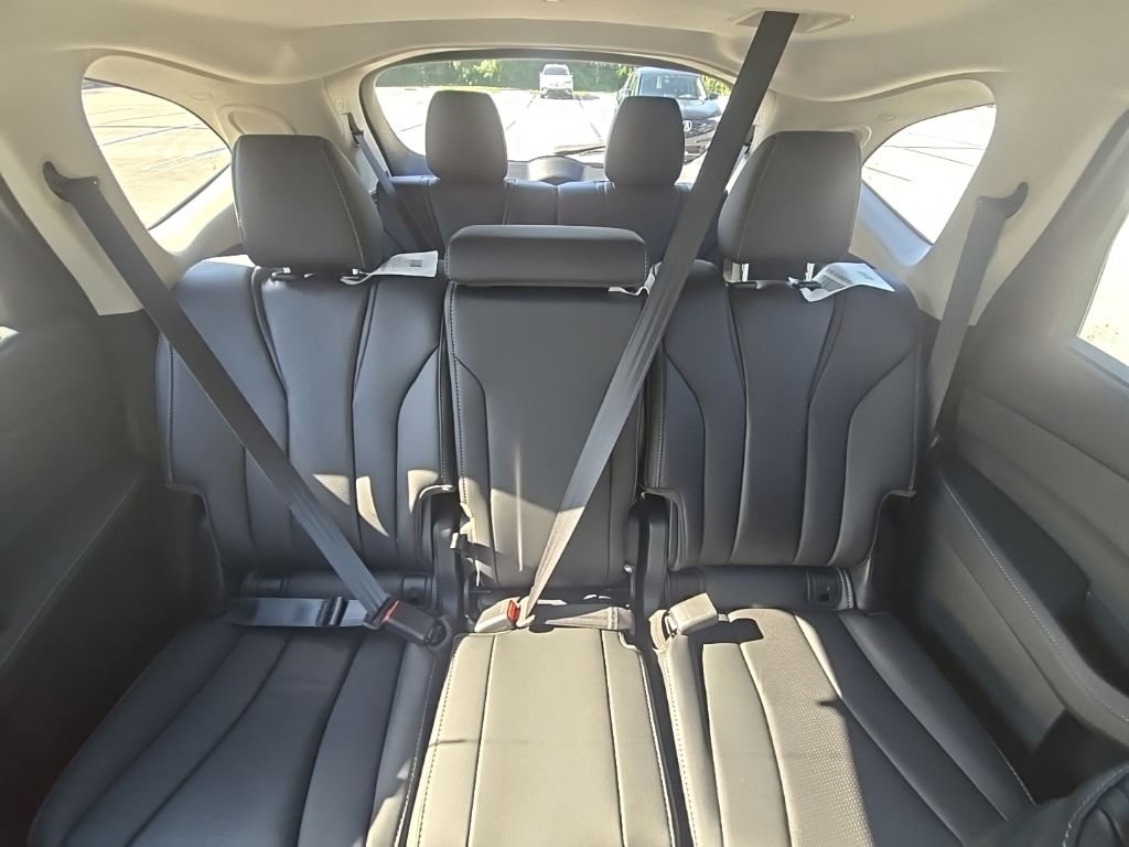 Thumbnail: 2026 Acura MDX - 31