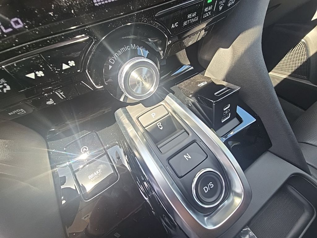 Thumbnail: 2026 Acura MDX - 15