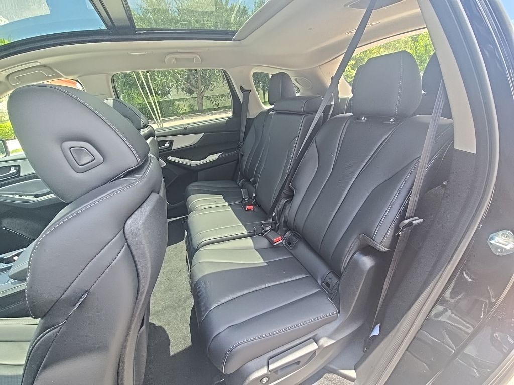 Thumbnail: 2026 Acura MDX - 31