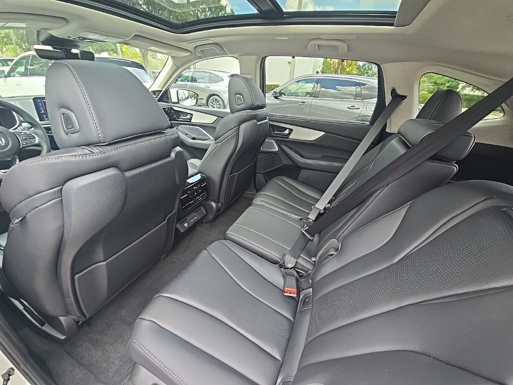Thumbnail: 2026 Acura MDX - 29
