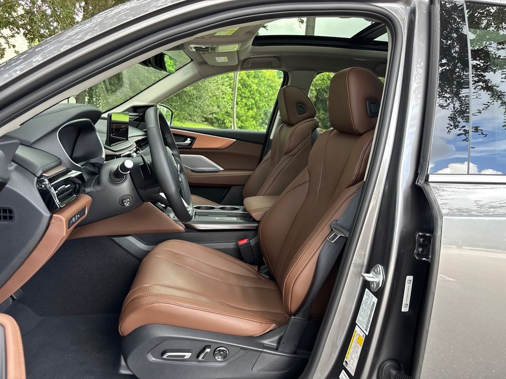 Thumbnail: 2026 Acura MDX - 12
