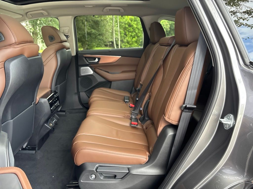 Thumbnail: 2026 Acura MDX - 26
