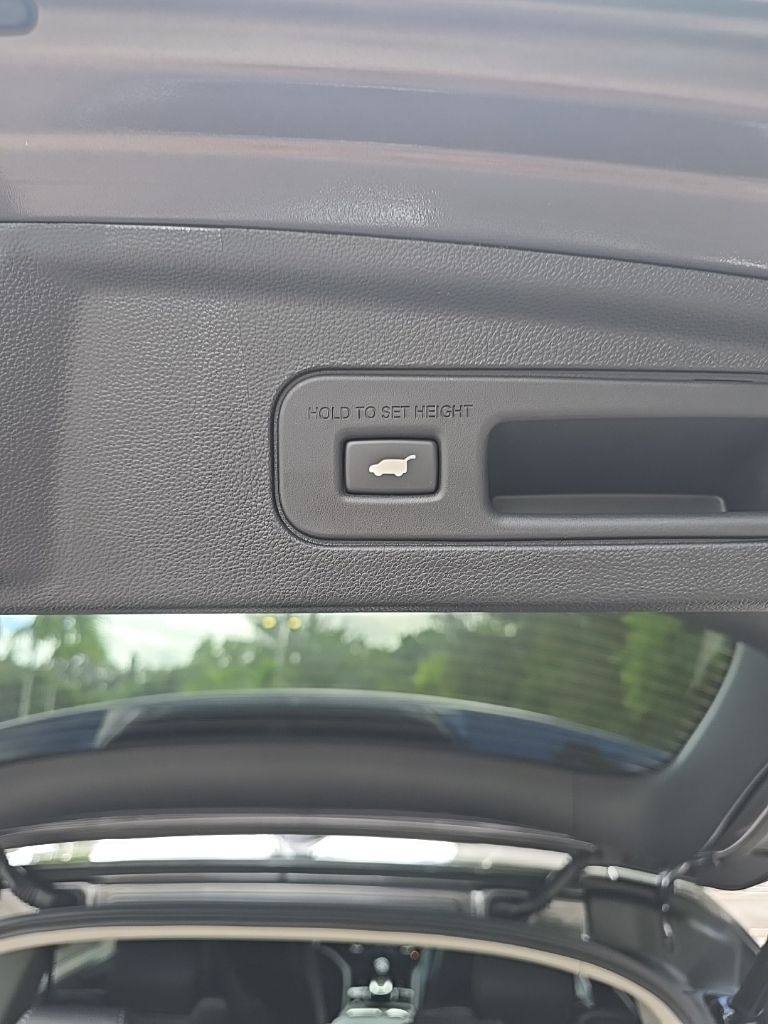 Thumbnail: 2026 Acura MDX - 23