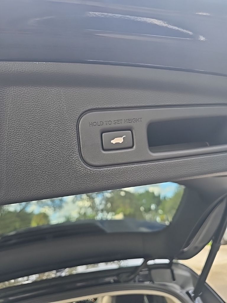 Thumbnail: 2026 Acura MDX - 24