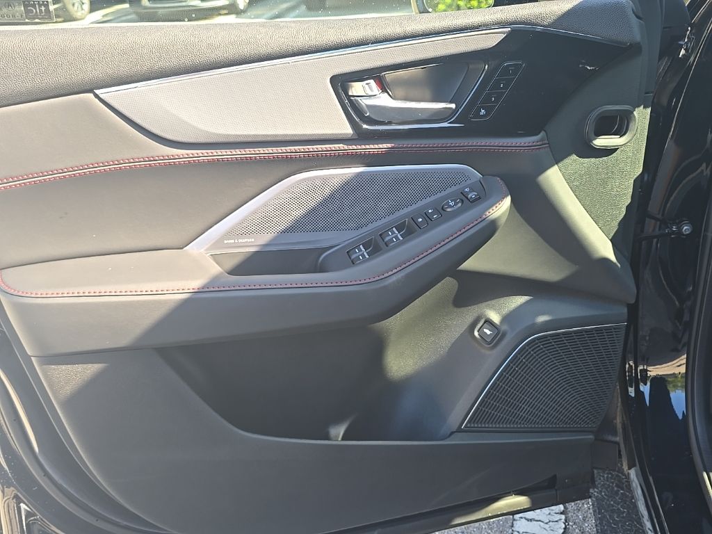 Thumbnail: 2026 Acura MDX - 27