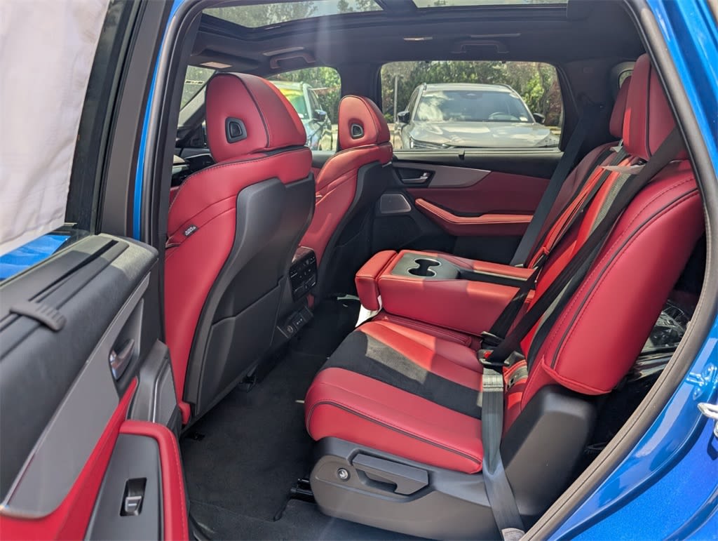 Thumbnail: 2026 Acura MDX - 12