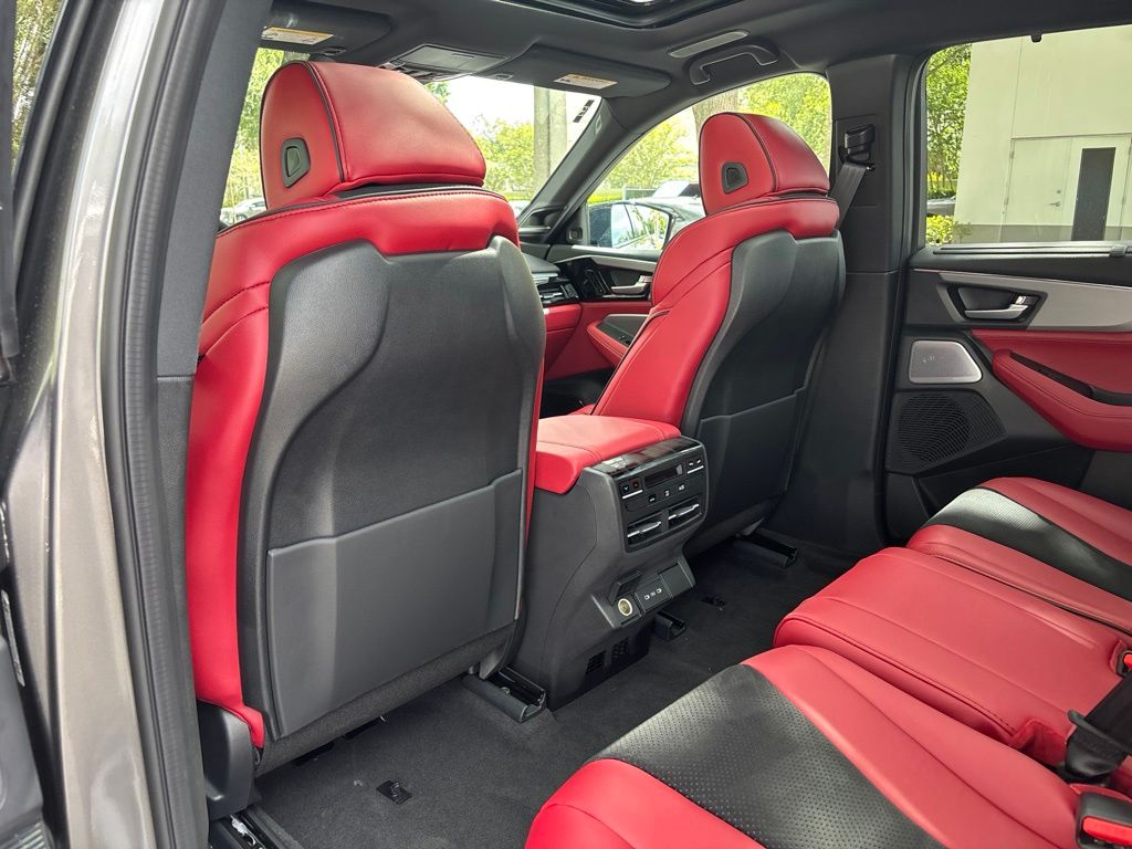 Thumbnail: 2026 Acura MDX - 26