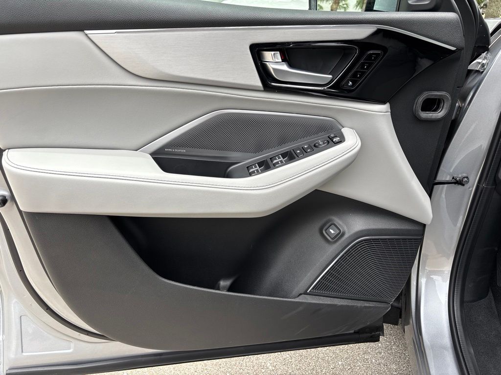 Thumbnail: 2026 Acura MDX - 25