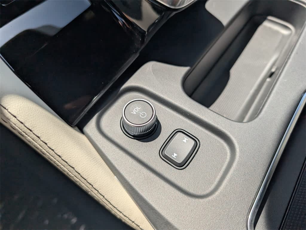 Thumbnail: 2026 Acura MDX - 29