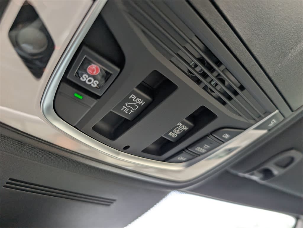 Thumbnail: 2025 Acura MDX - 25