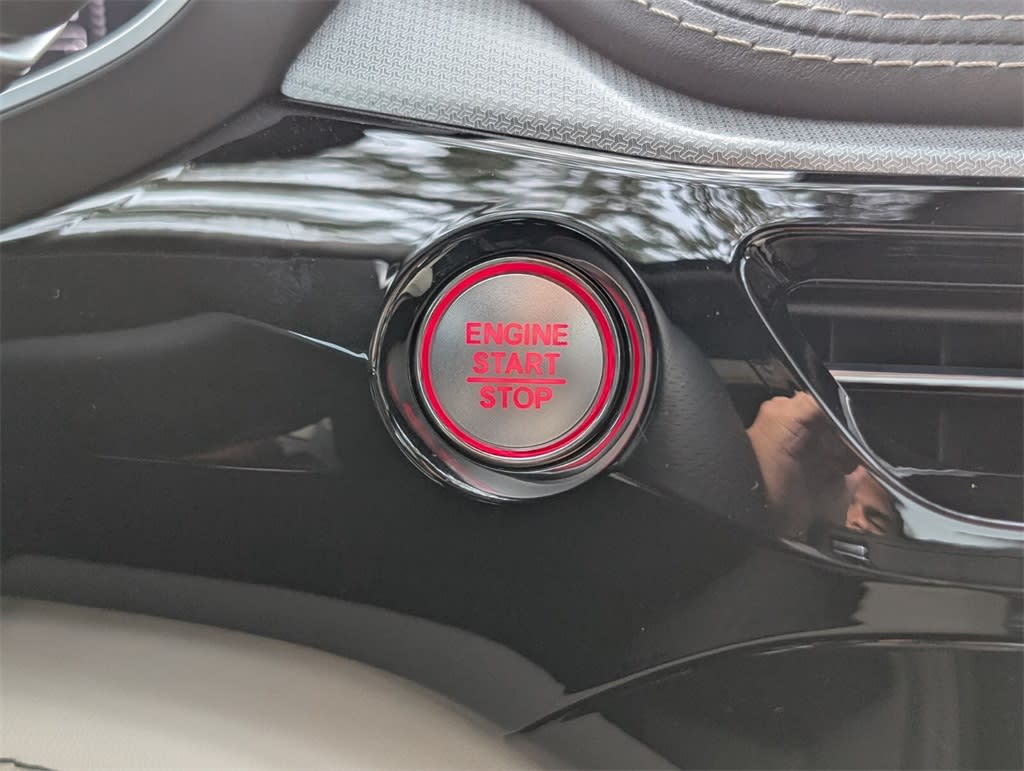 Thumbnail: 2025 Acura MDX - 24