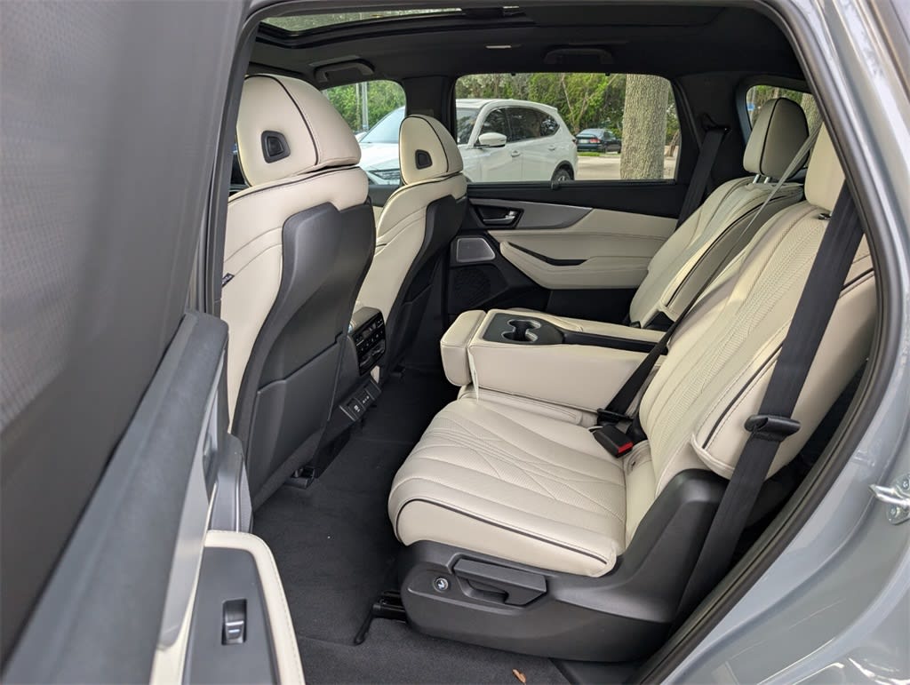 Thumbnail: 2025 Acura MDX - 11