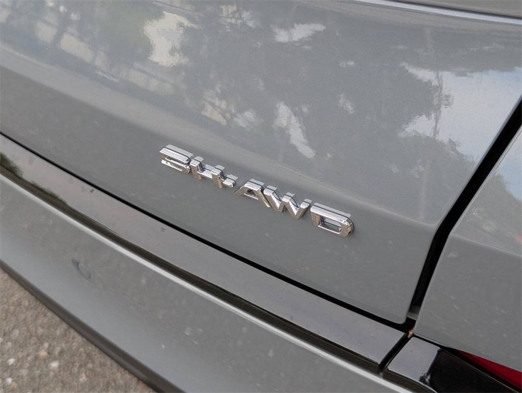 Thumbnail: 2025 Acura MDX - 18