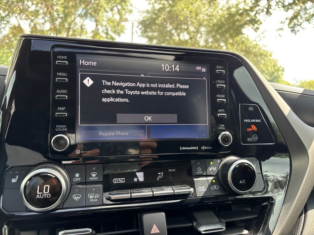 Thumbnail: 2020 Toyota Highlander - 31