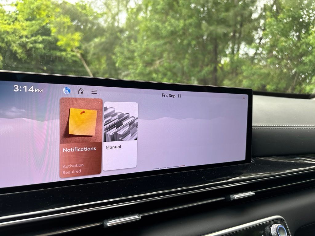 Thumbnail: 2026 Genesis GV80 - 30