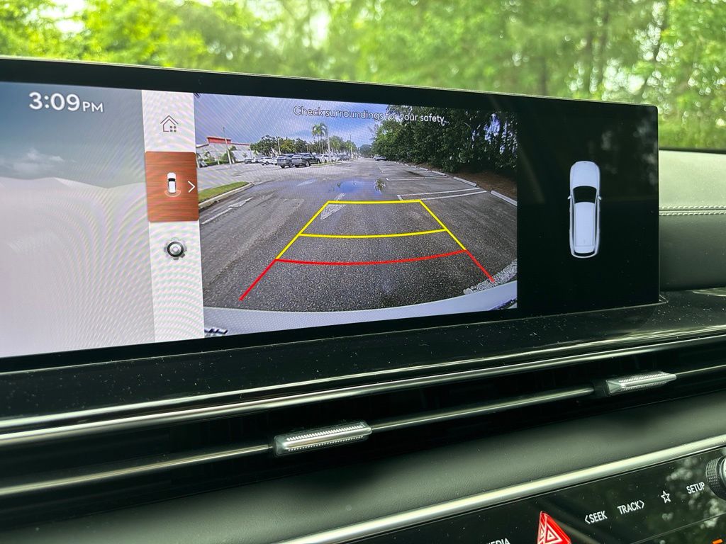Thumbnail: 2026 Genesis GV80 - 34