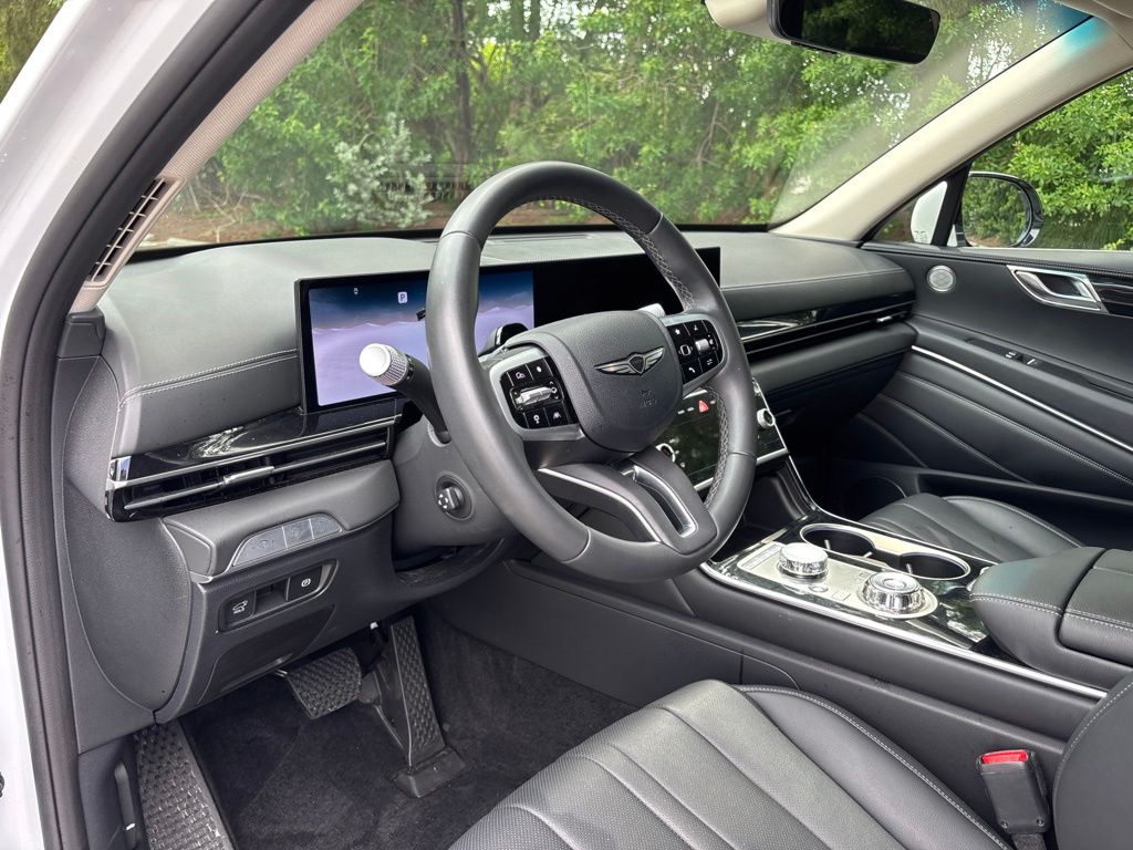 Thumbnail: 2026 Genesis GV80 - 9