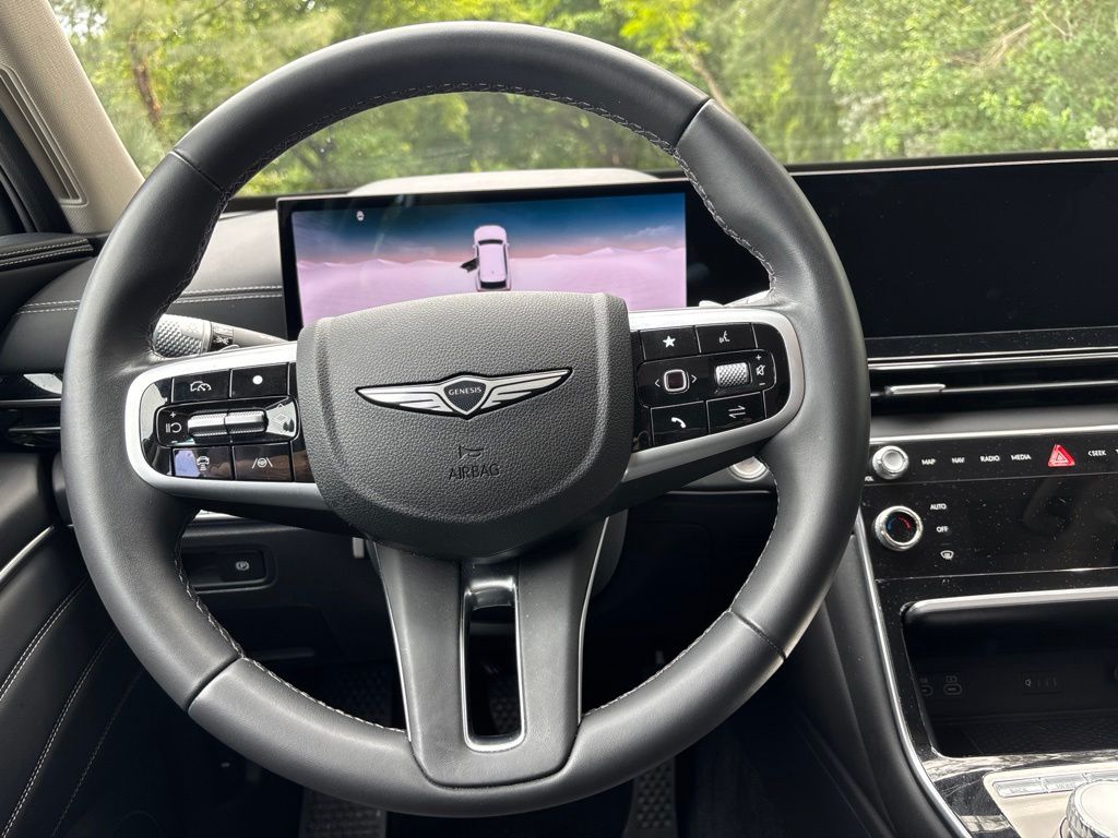 Thumbnail: 2026 Genesis GV80 - 13