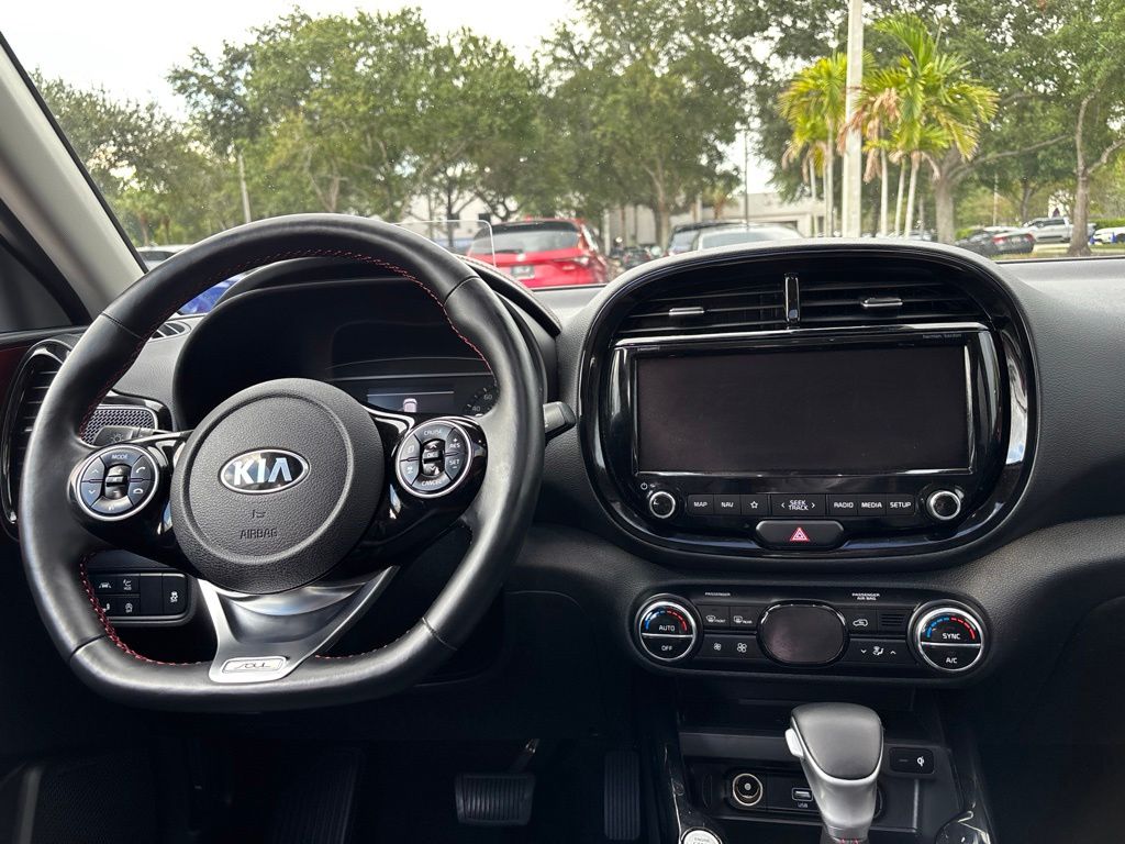 Thumbnail: 2021 Kia Soul - 14