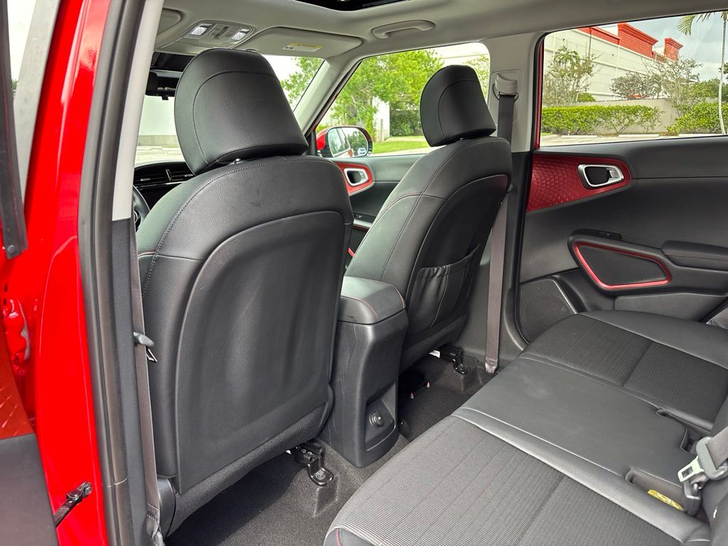 Thumbnail: 2021 Kia Soul - 27
