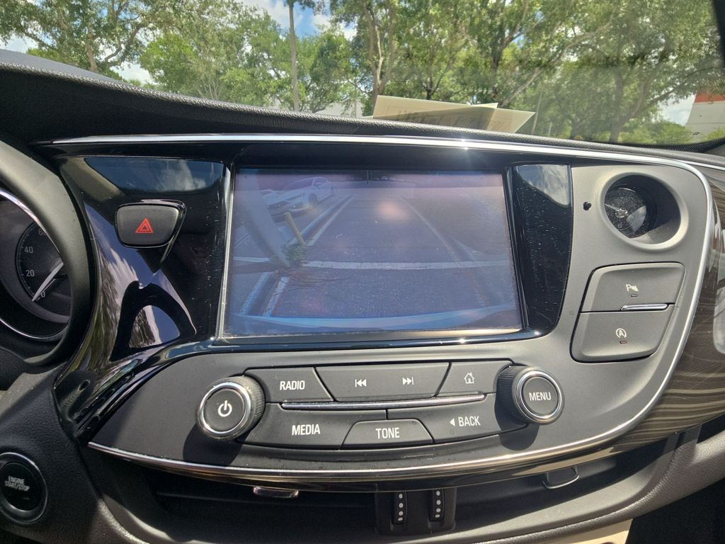 Thumbnail: 2020 Buick Envision - 32