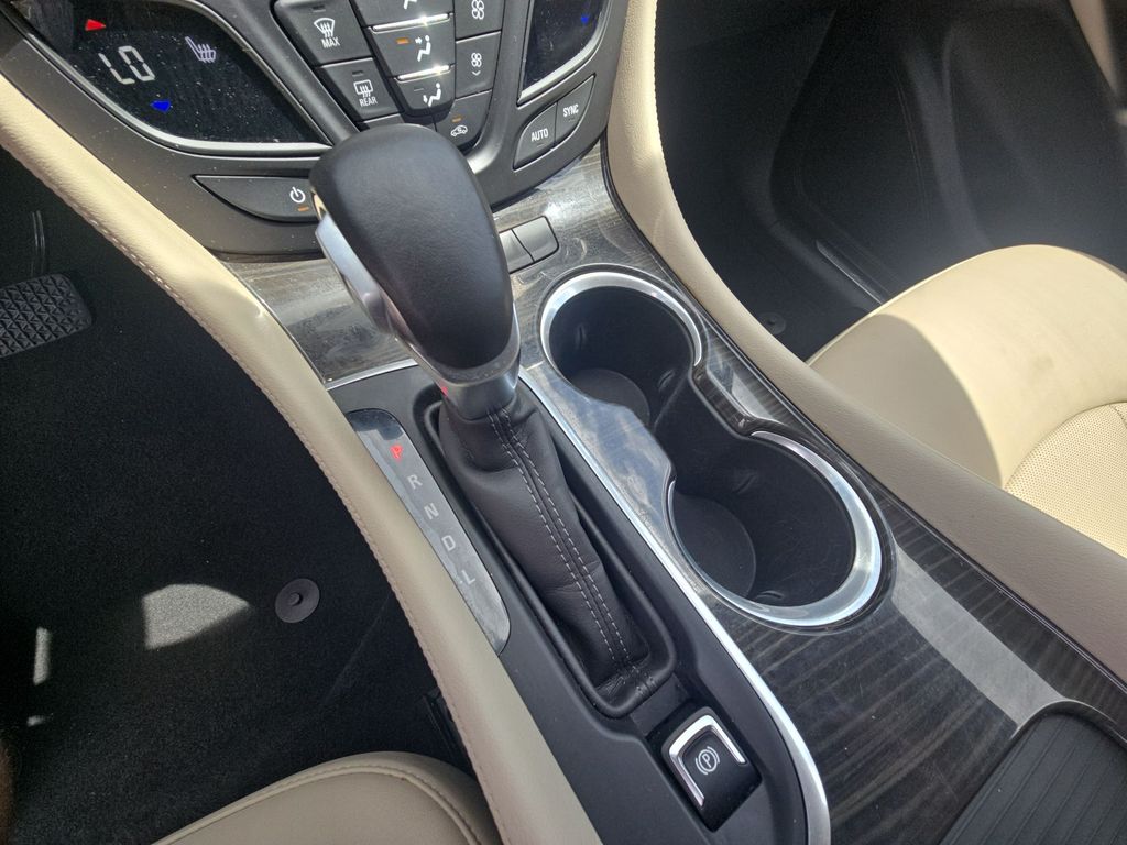 Thumbnail: 2020 Buick Envision - 15