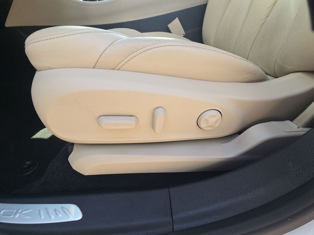 Thumbnail: 2020 Buick Envision - 25