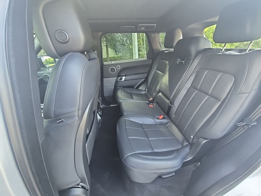 Thumbnail: 2022 Land Rover Range Rover Sport - 35