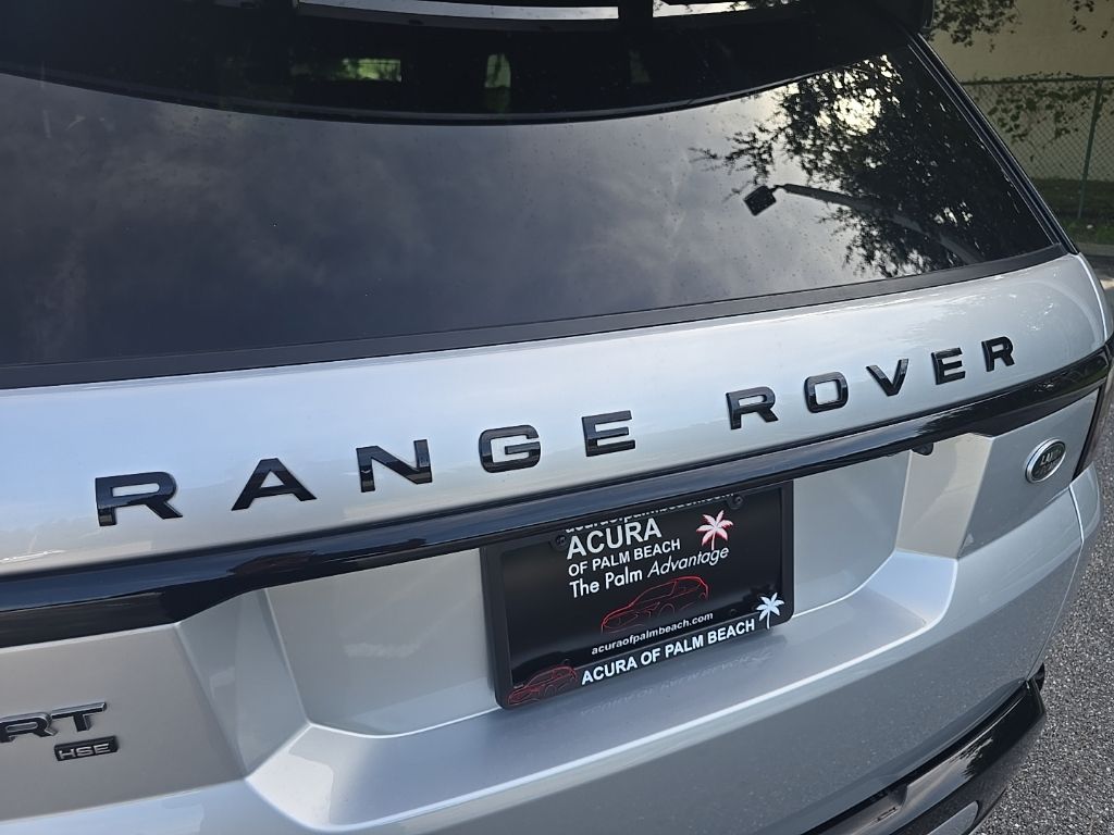 Thumbnail: 2022 Land Rover Range Rover Sport - 24