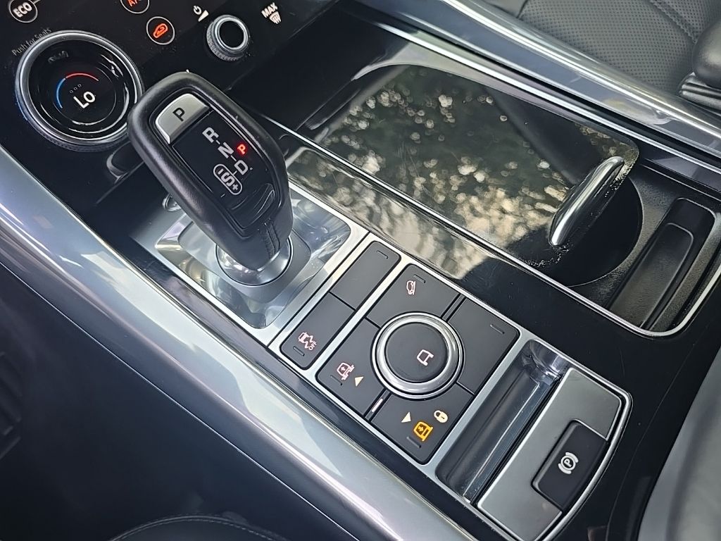 Thumbnail: 2022 Land Rover Range Rover Sport - 16