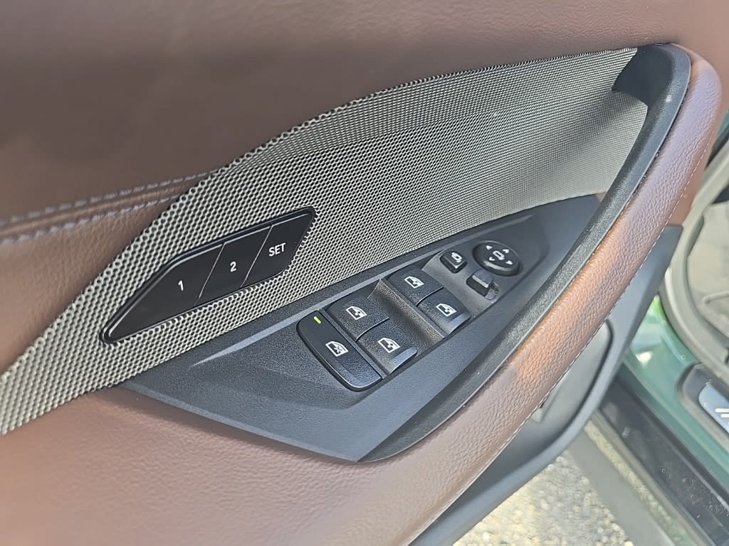 Thumbnail: 2024 BMW 4 Series - 24