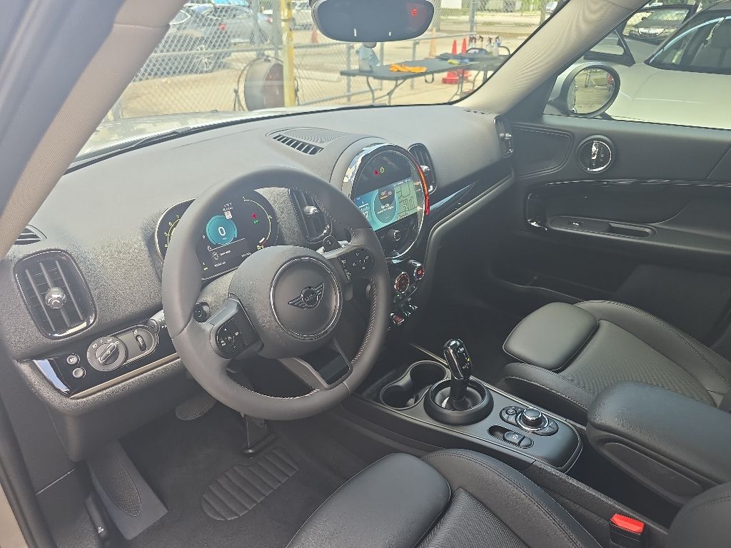 Thumbnail: 2024 MINI Cooper Countryman - 2