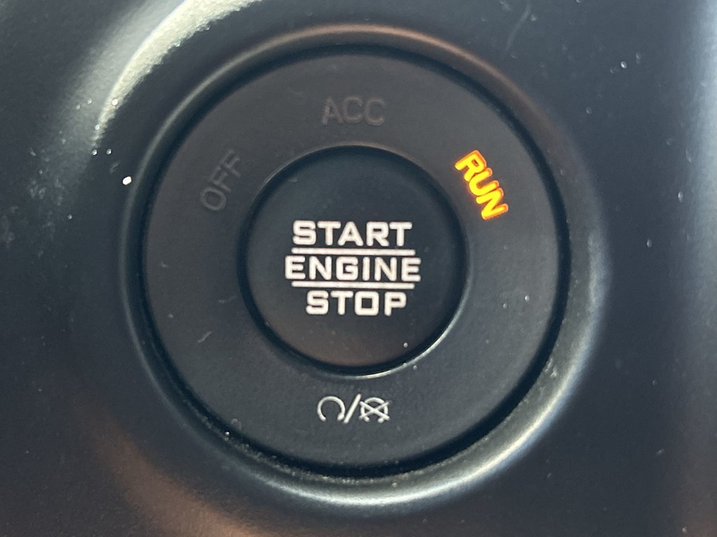 Thumbnail: 2020 Jeep Wrangler - 21