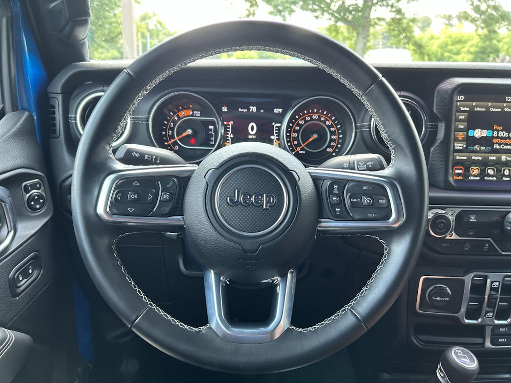 Thumbnail: 2021 Jeep Gladiator - 8