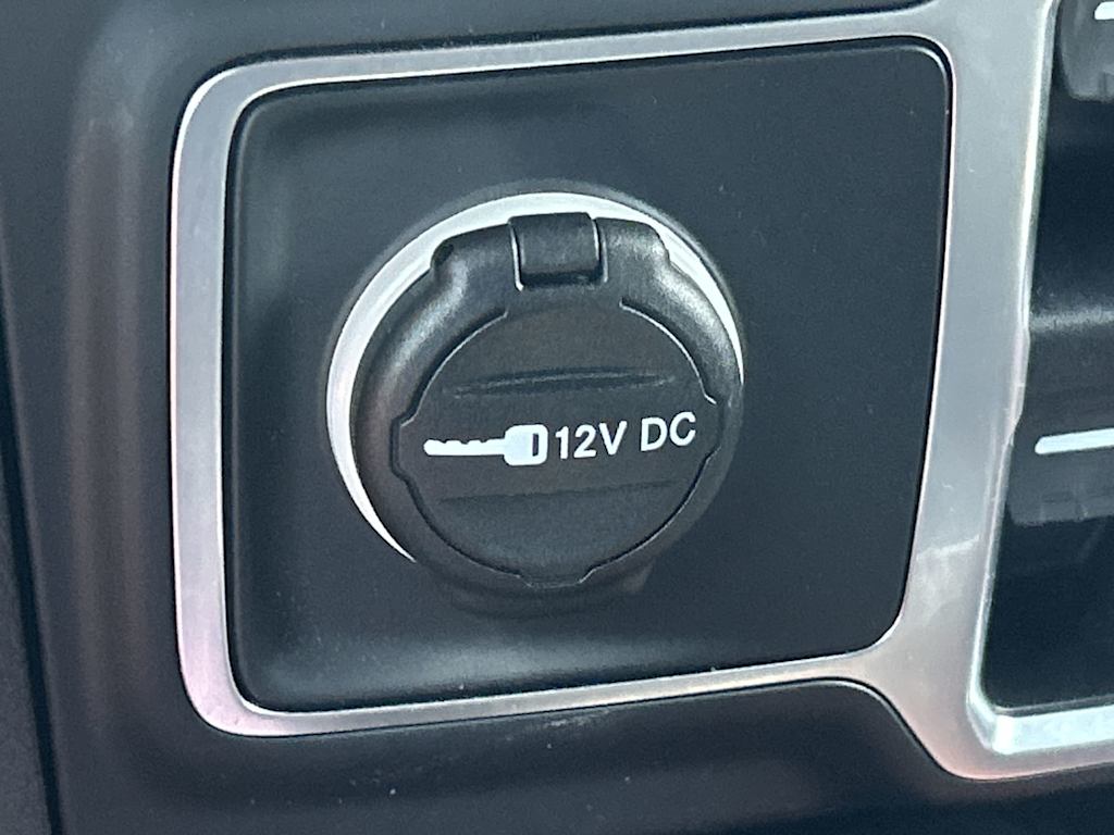 Thumbnail: 2021 Jeep Gladiator - 25