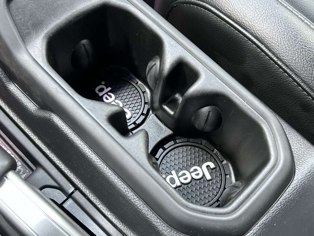 Thumbnail: 2021 Jeep Gladiator - 27