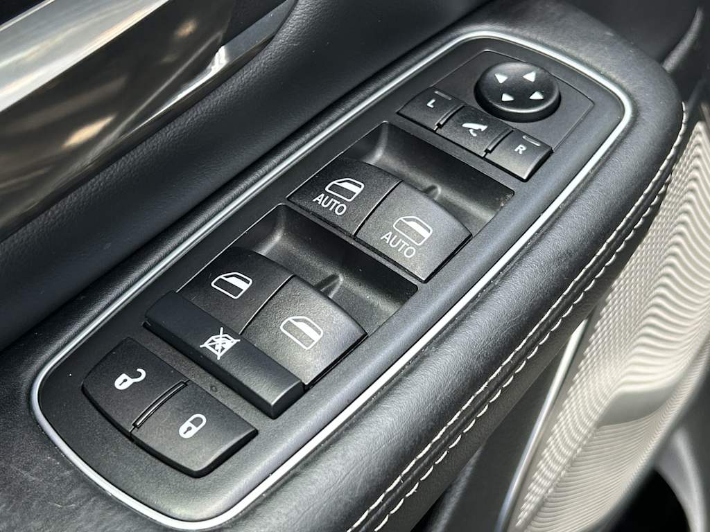 Thumbnail: 2021 RAM 1500 - 17