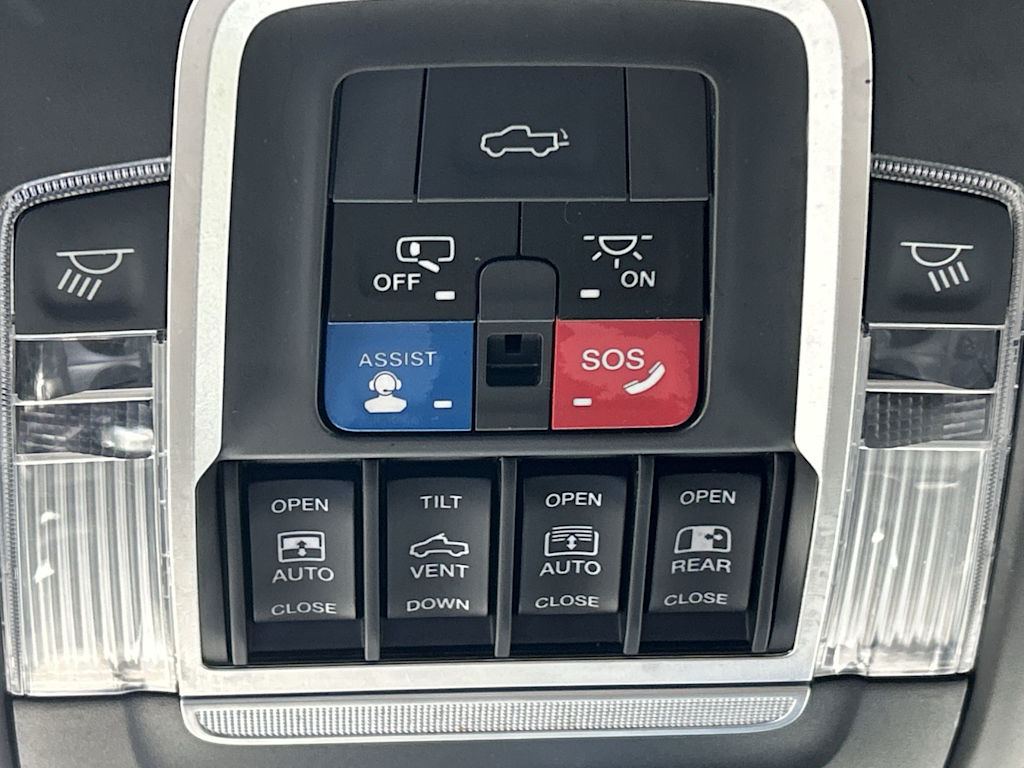 Thumbnail: 2021 RAM 1500 - 28