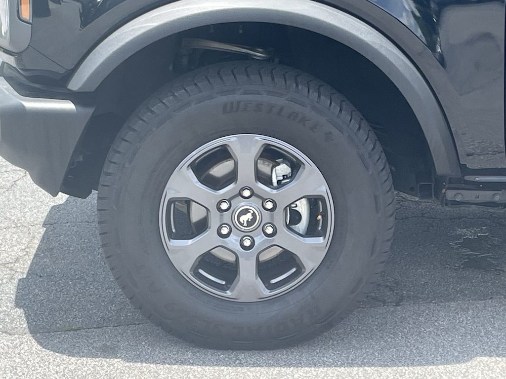 Thumbnail: 2021 Ford Bronco - 6