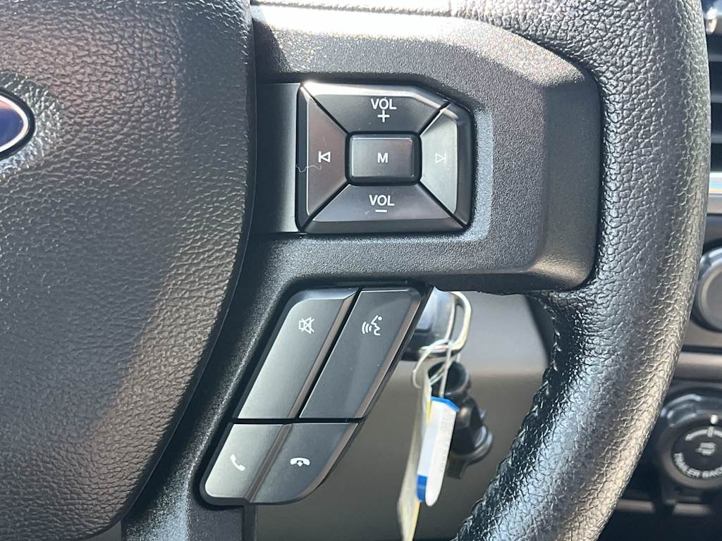 Thumbnail: 2016 Ford F-150 - 19