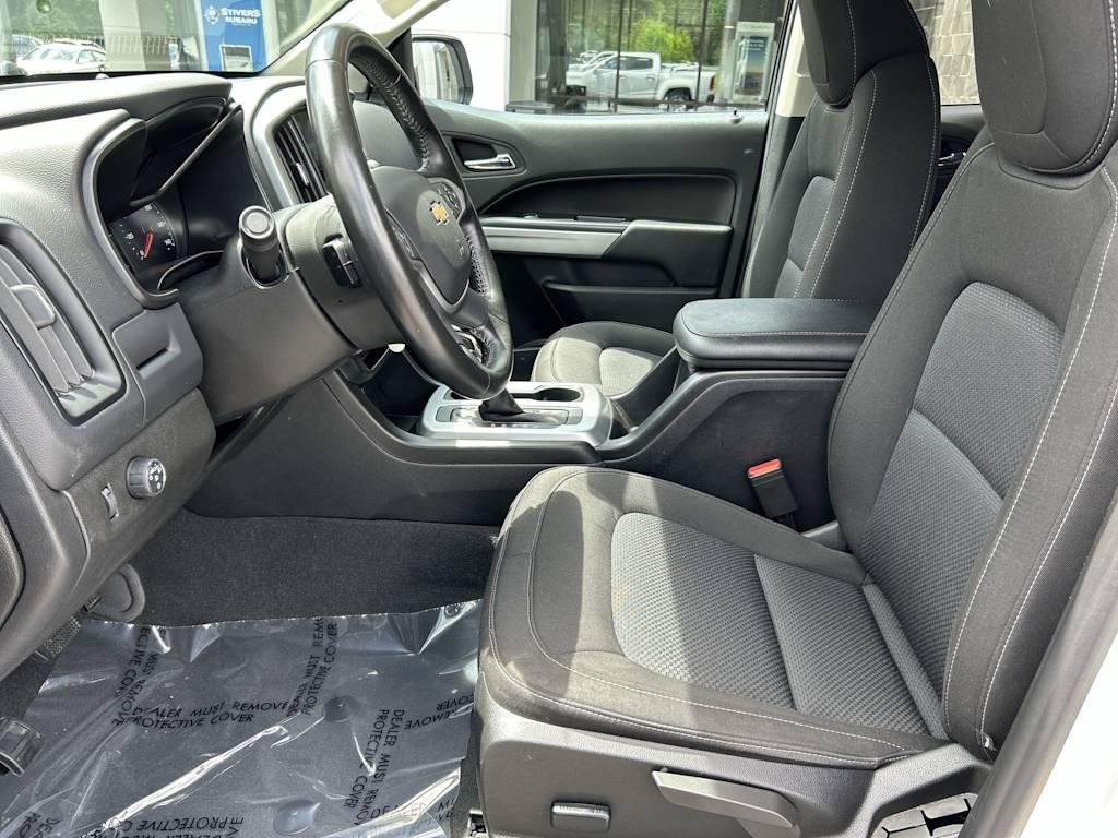 Thumbnail: 2022 Chevrolet Colorado - 8