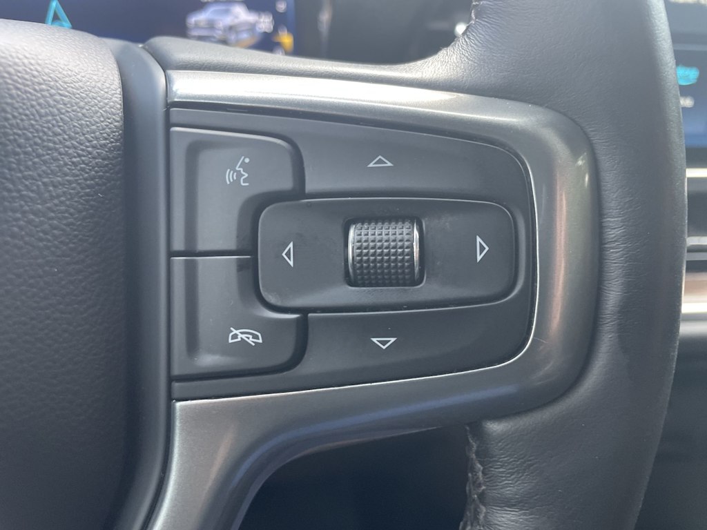 Thumbnail: 2022 Chevrolet Silverado 1500 - 17