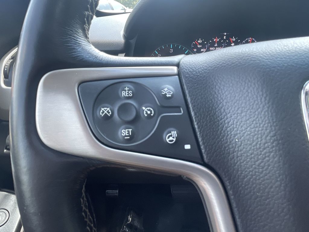 Thumbnail: 2018 GMC Yukon XL - 18
