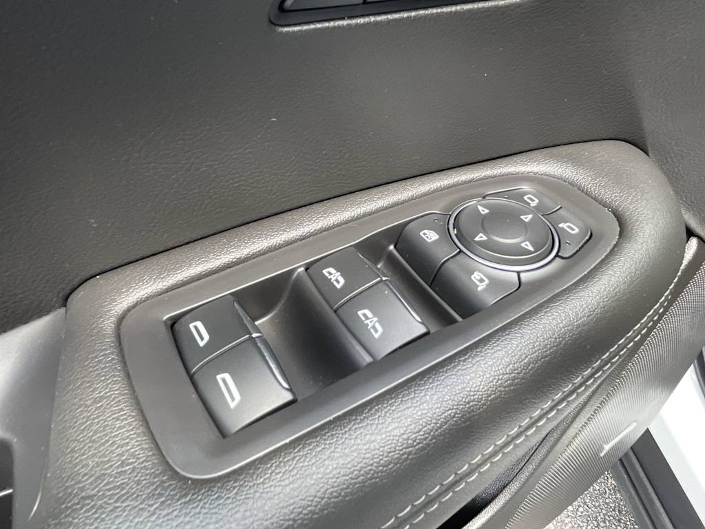 Thumbnail: 2023 Cadillac XT6 - 19
