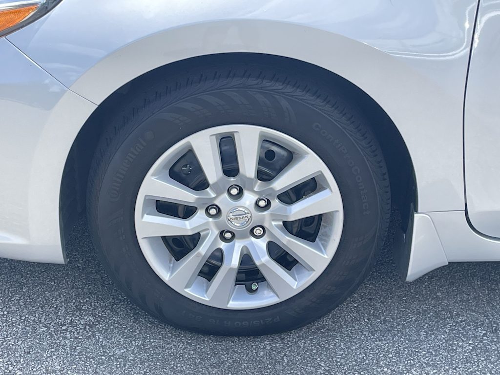 Thumbnail: 2018 Nissan Altima - 6