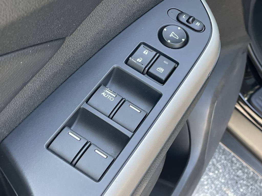 Thumbnail: 2013 Honda CR-V - 18